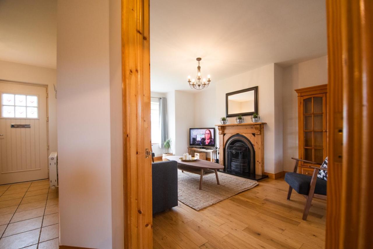 Beautiful Three Bedroom Home In Bundoran Exterior photo